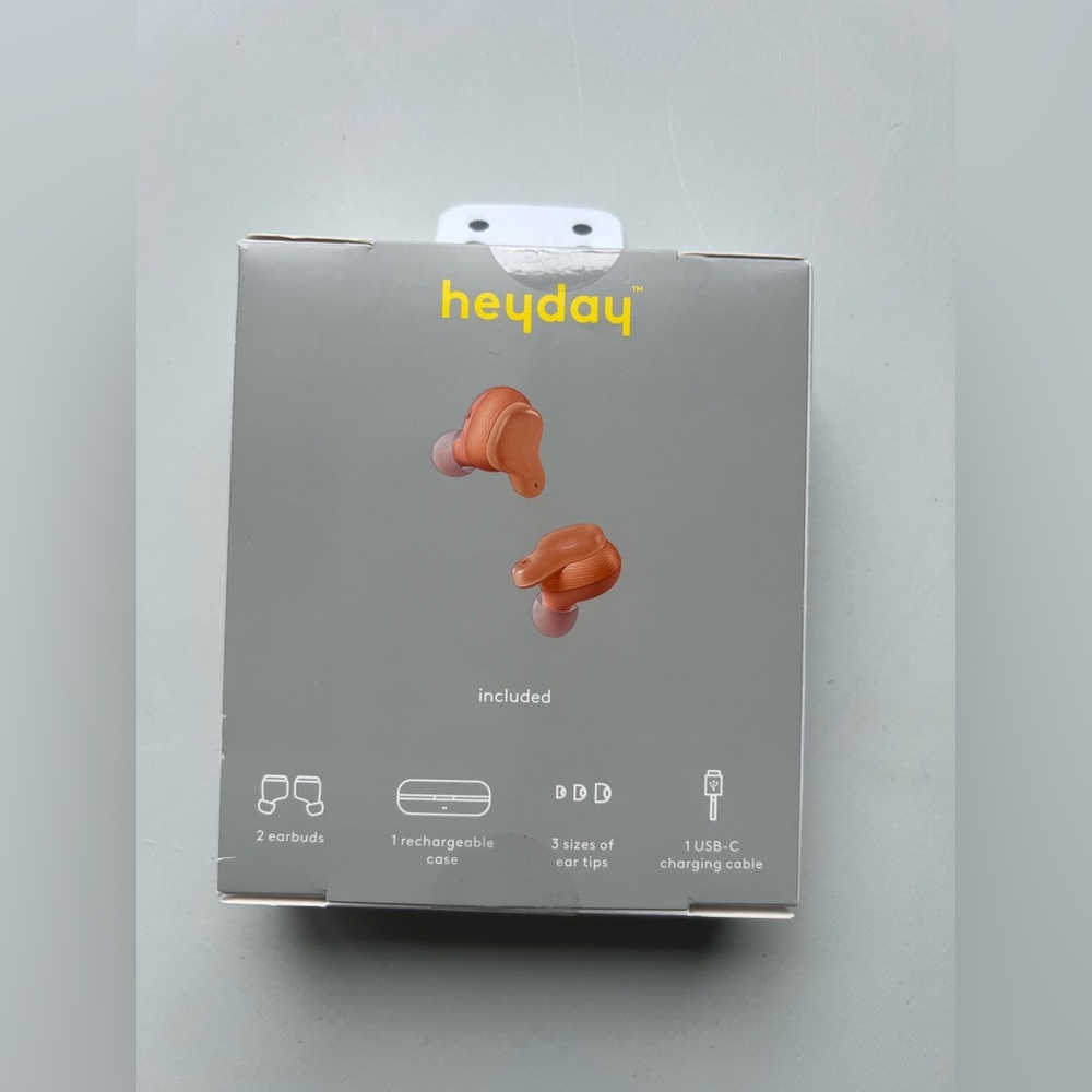 Heyday True Wireless Earbuds
Bluetooth 5.4 Coral